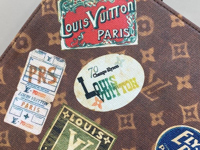 Louis Vuitton Clutch Bags